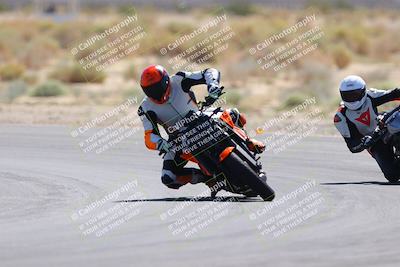 media/Sep-25-2023-Moto Forza (Mon) [[81ffa65e0a]]/B-C Group/Session 3 (Turn 16)/